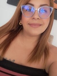 cristydirtyhot's webcam live show
