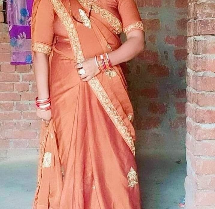 stripchat tinabhabi9 webcam profile pic via watchgirlcam.com