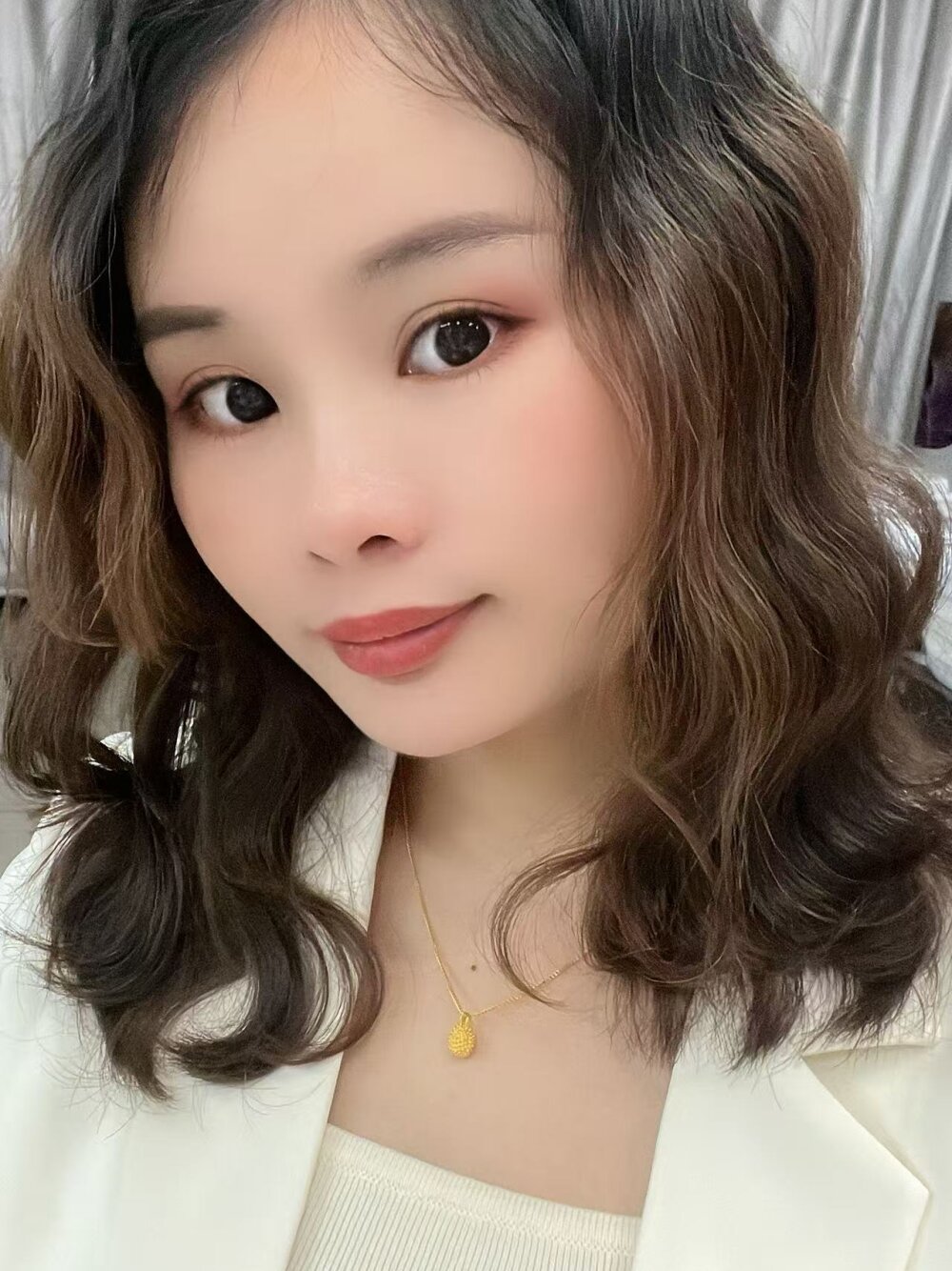 sexlivecamsites.com qiqi-520 livesex profile in isle-of-beatiful-women cams