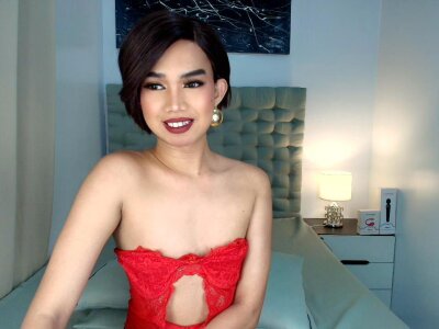 LovableXnaughty_lily