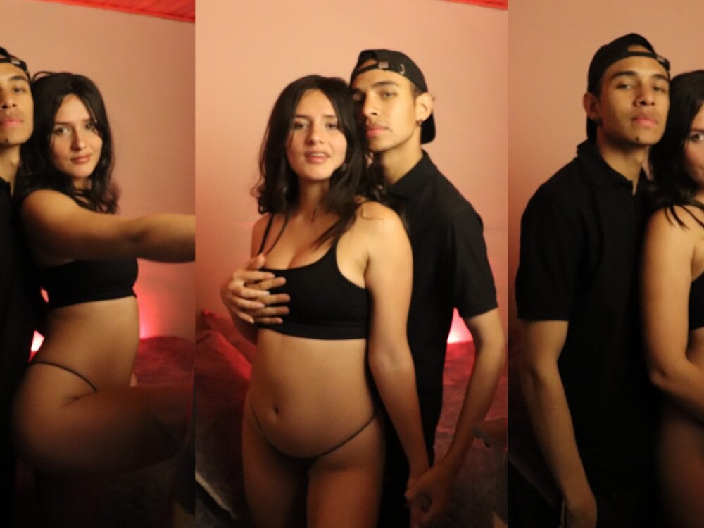 Live sex webcam photo for James_Danna #280120572