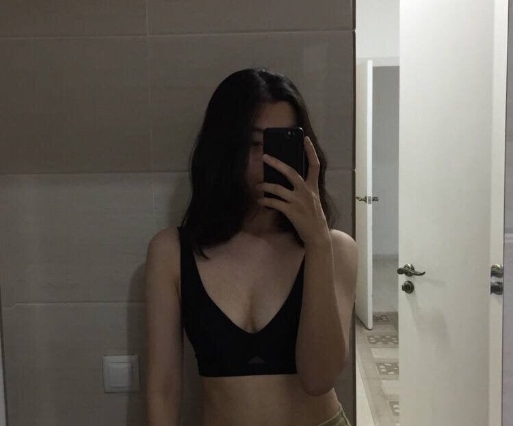 monica1bell 🕜 naked cam