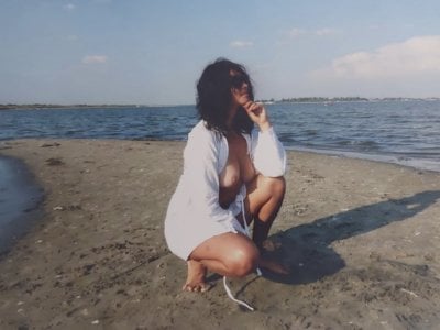 Baby-Matilda - cheapest privates white