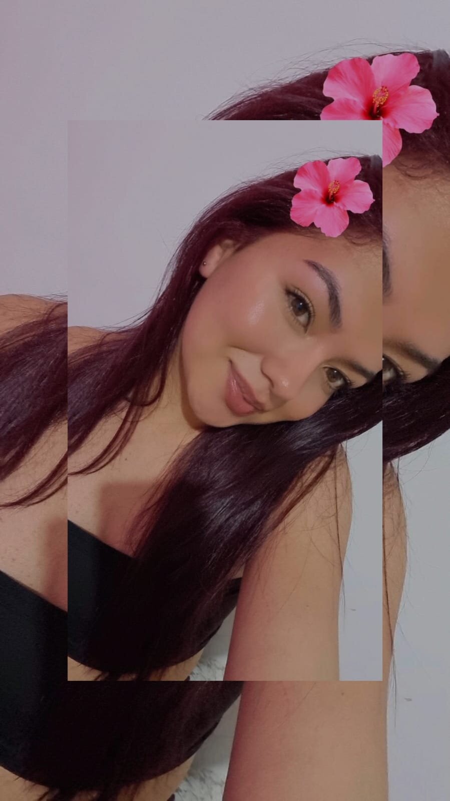 LOLA_ROSE_