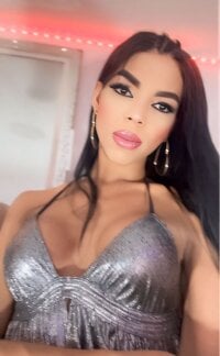 greatbigcock25cmlesbians webcam thumbnail