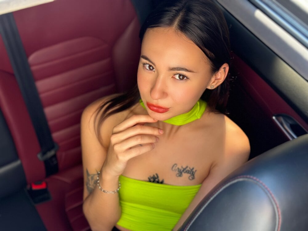 LiyaStorm profile