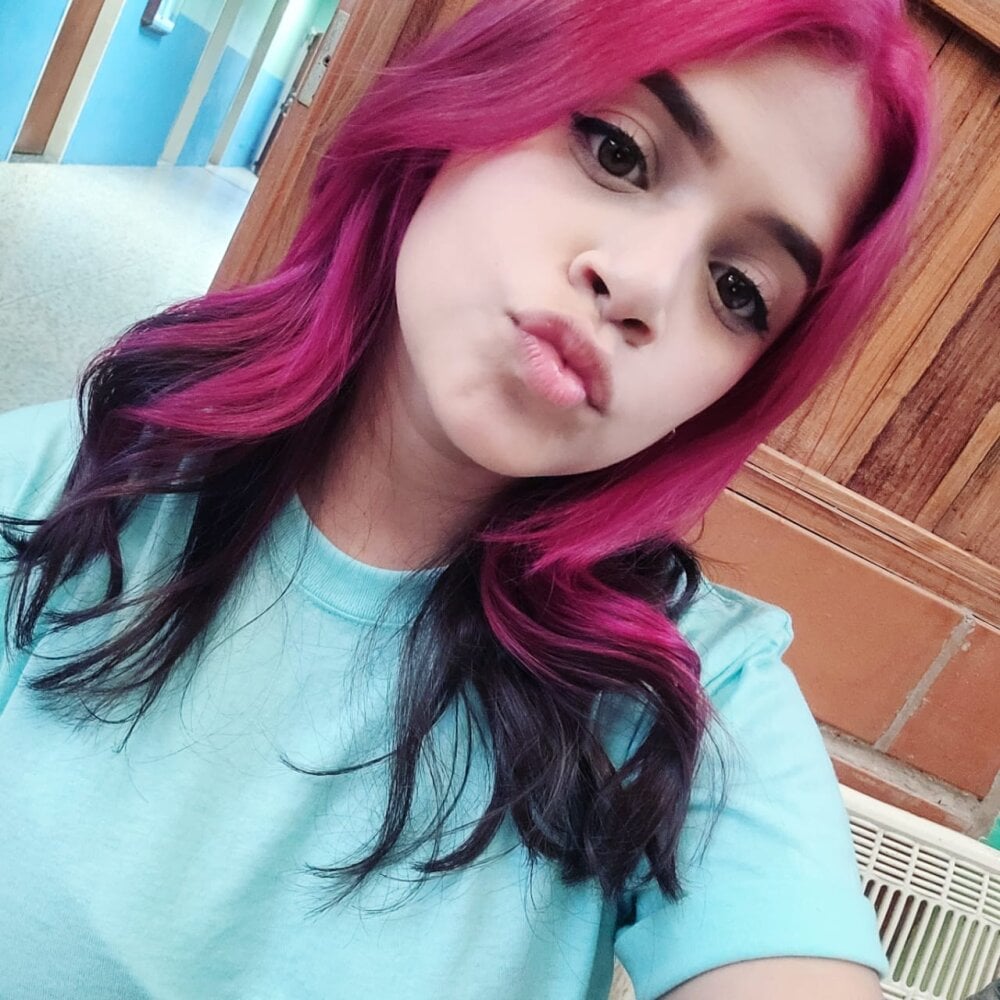 imalli ⏯ online sex webcam