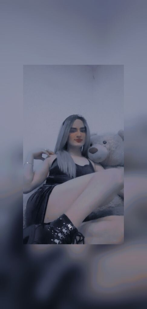 Lovely_khloe999