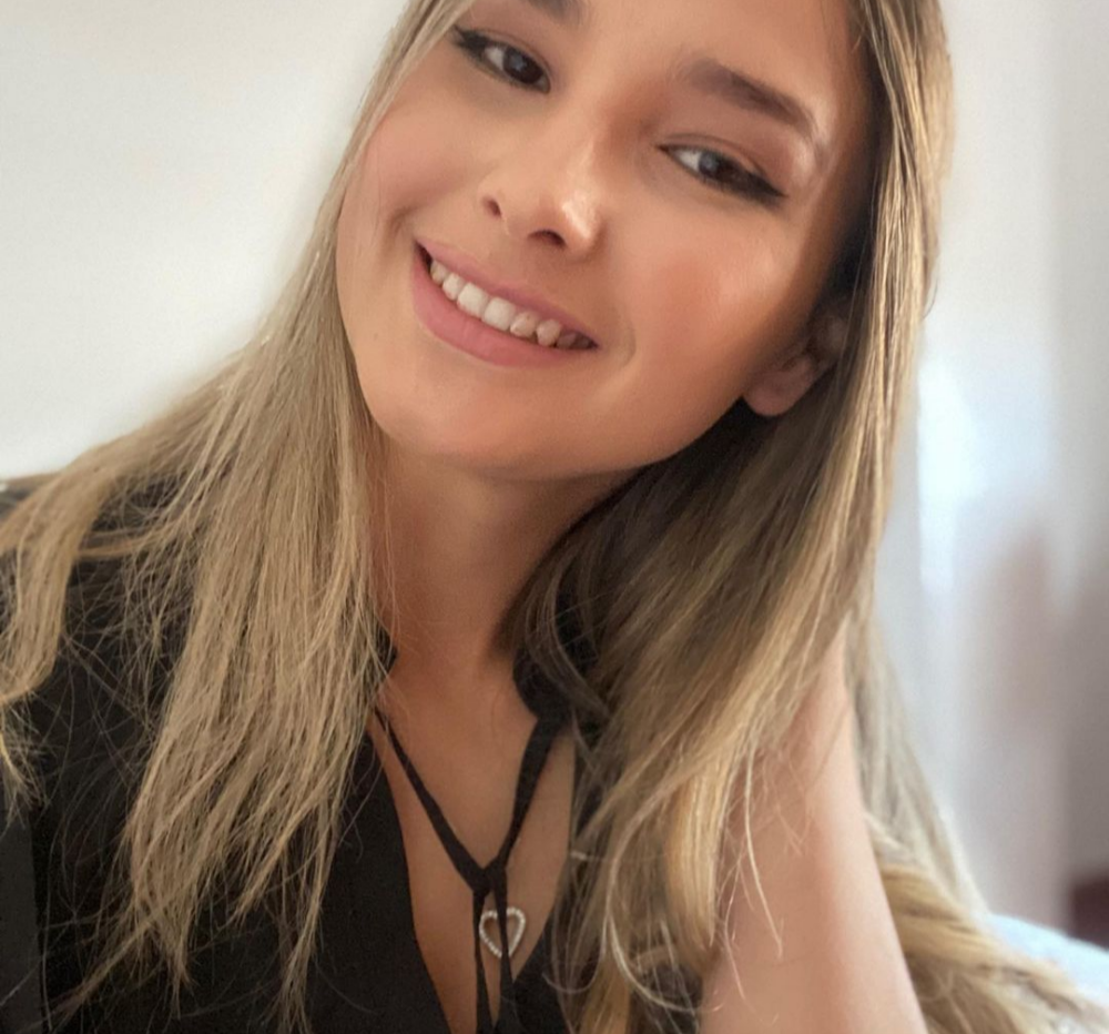 Live sex webcam photo for bianca_pastrana #289945227