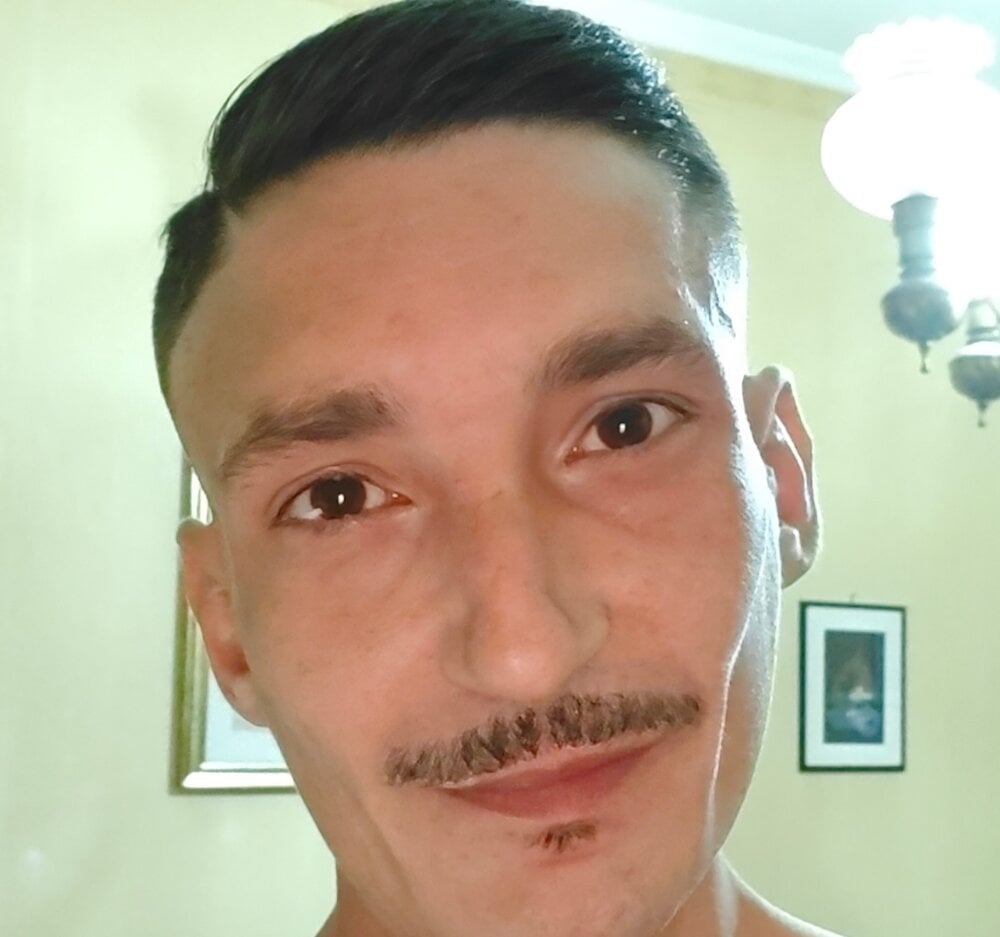 simm92 from stripchat