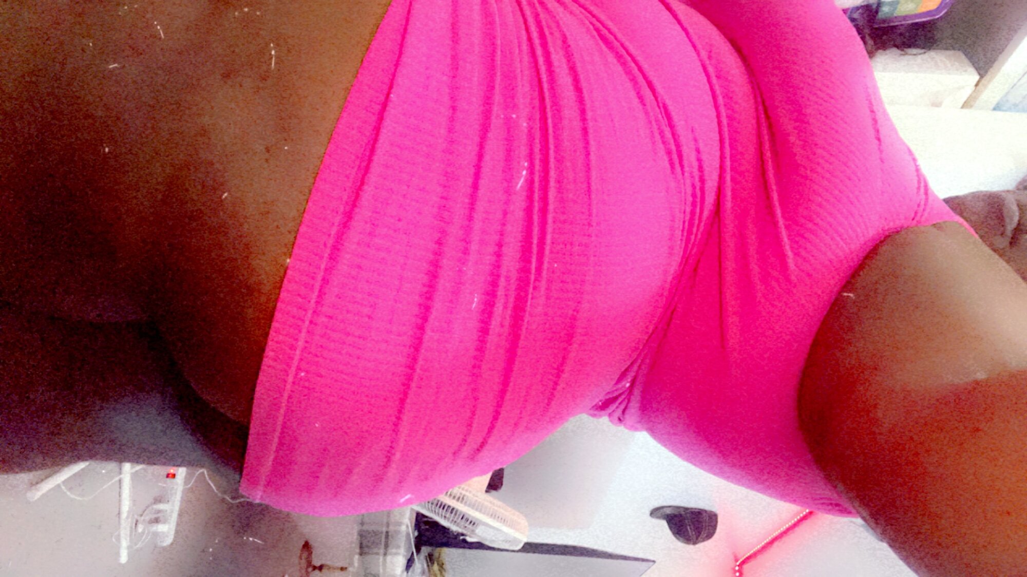 KinkyMamas25