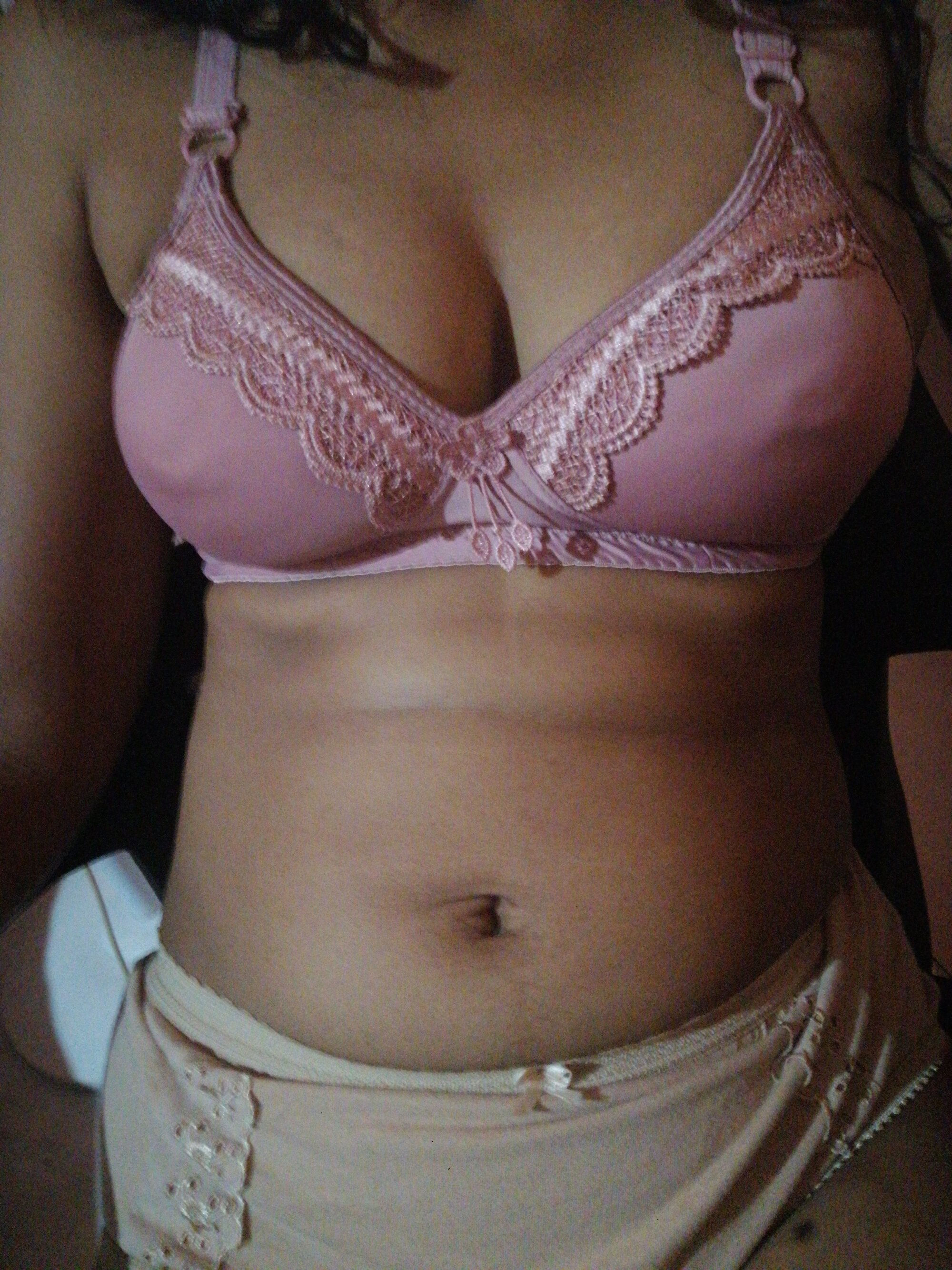 wife_expose25