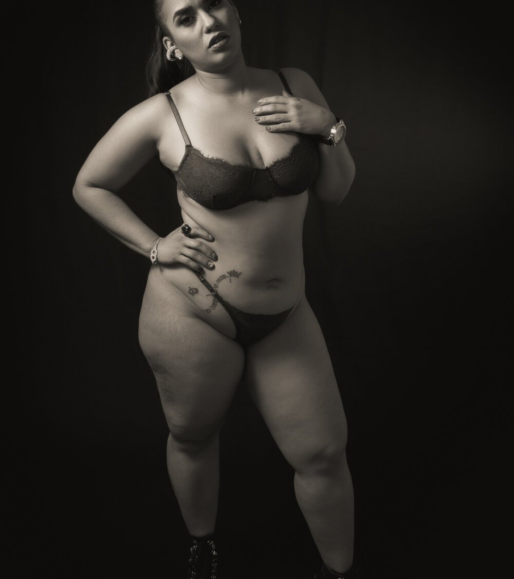 Lia_Blake_ profile