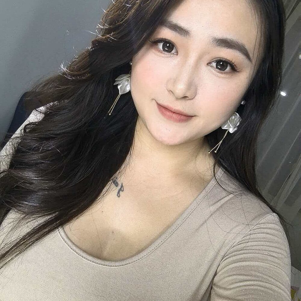 247camsex.com zhenzhen-dd livesex profile in chinese cams