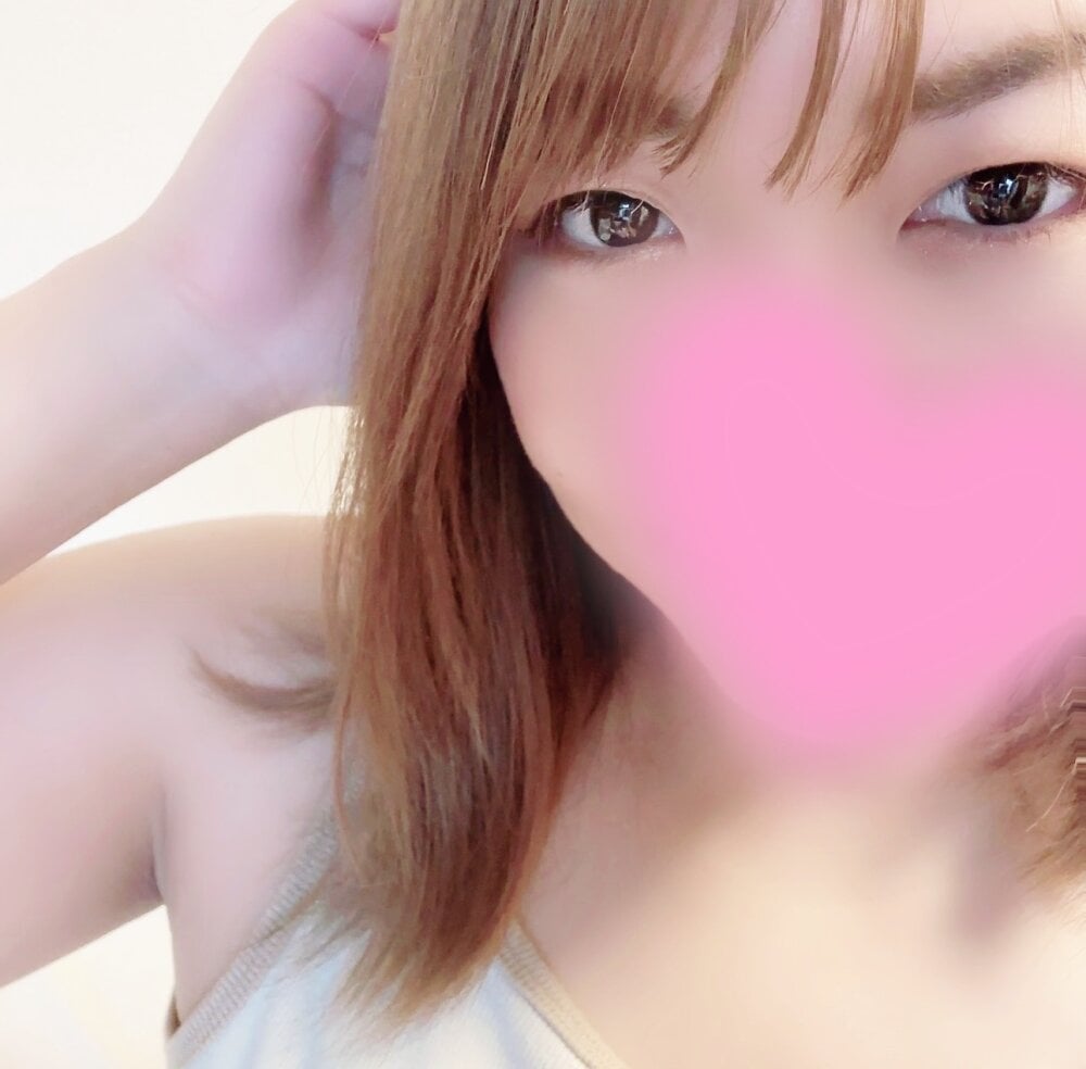 Live sex webcam photo for _sumire_ #289979871