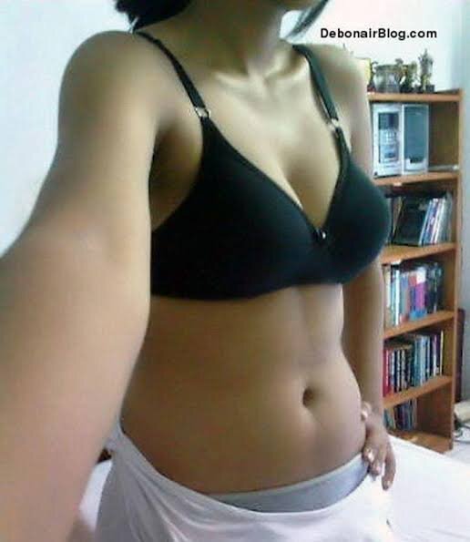 Hotdesigirl09