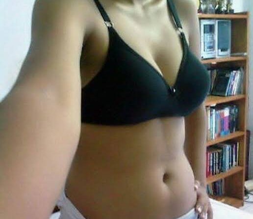 Hotdesigirl09