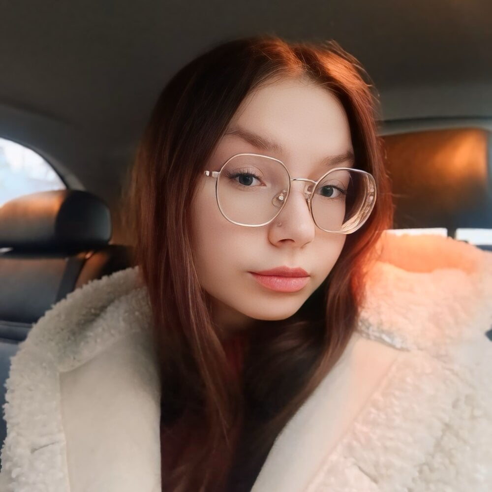 jeanieloos webcam profile - Chinese