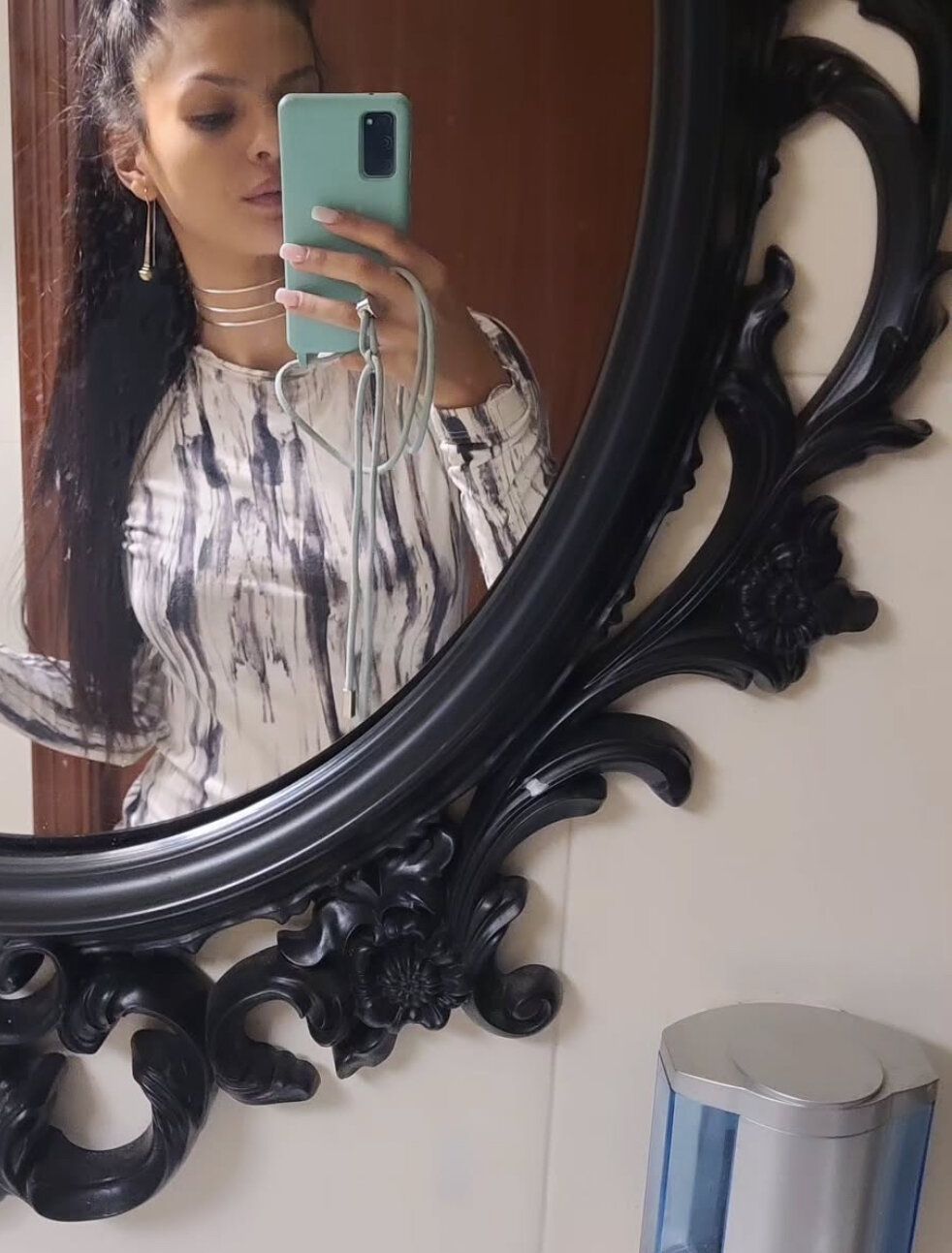 AfroditaCalentita profile