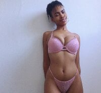 Chatroom XXX en direct de Misstitts96