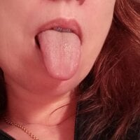 BlueHOT-MILf's Webcam Show