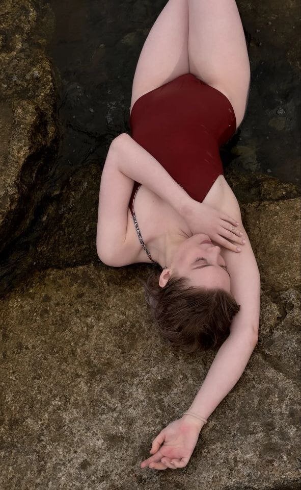 stripchat effieelfy webcam profile pic via sexcam-girls.com