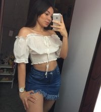 Carrie_Grace's Offline Chat Room