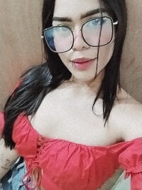 CelinaAdams' Offline Chat Room