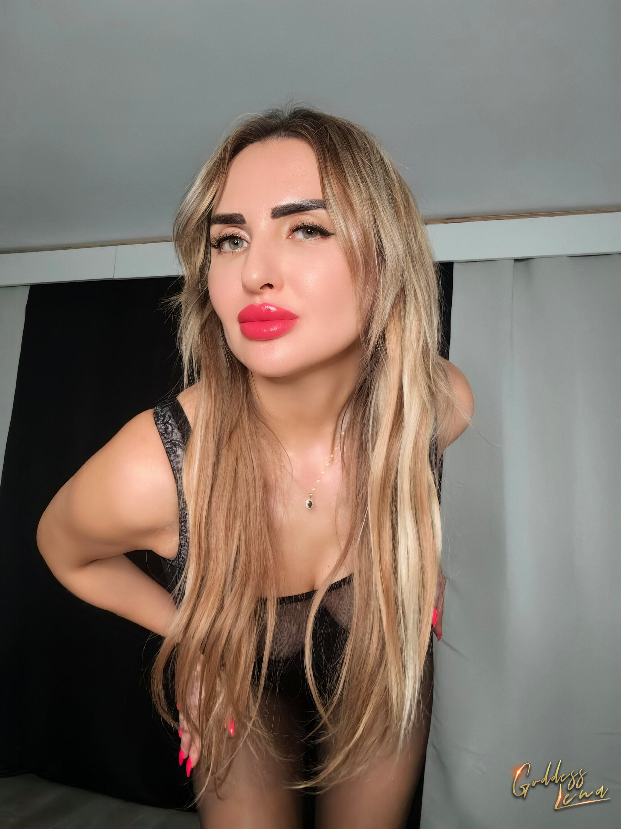 Lena-Glamour