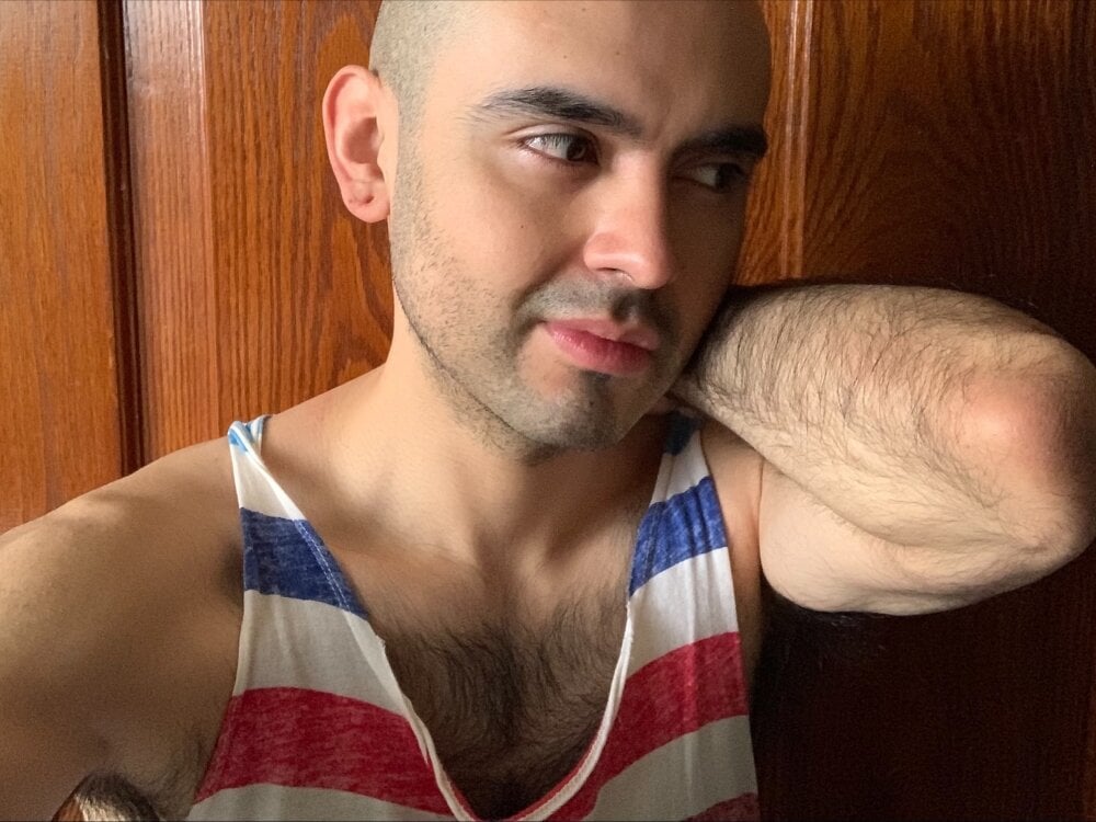 hairyaleのオフラインXXXチャット