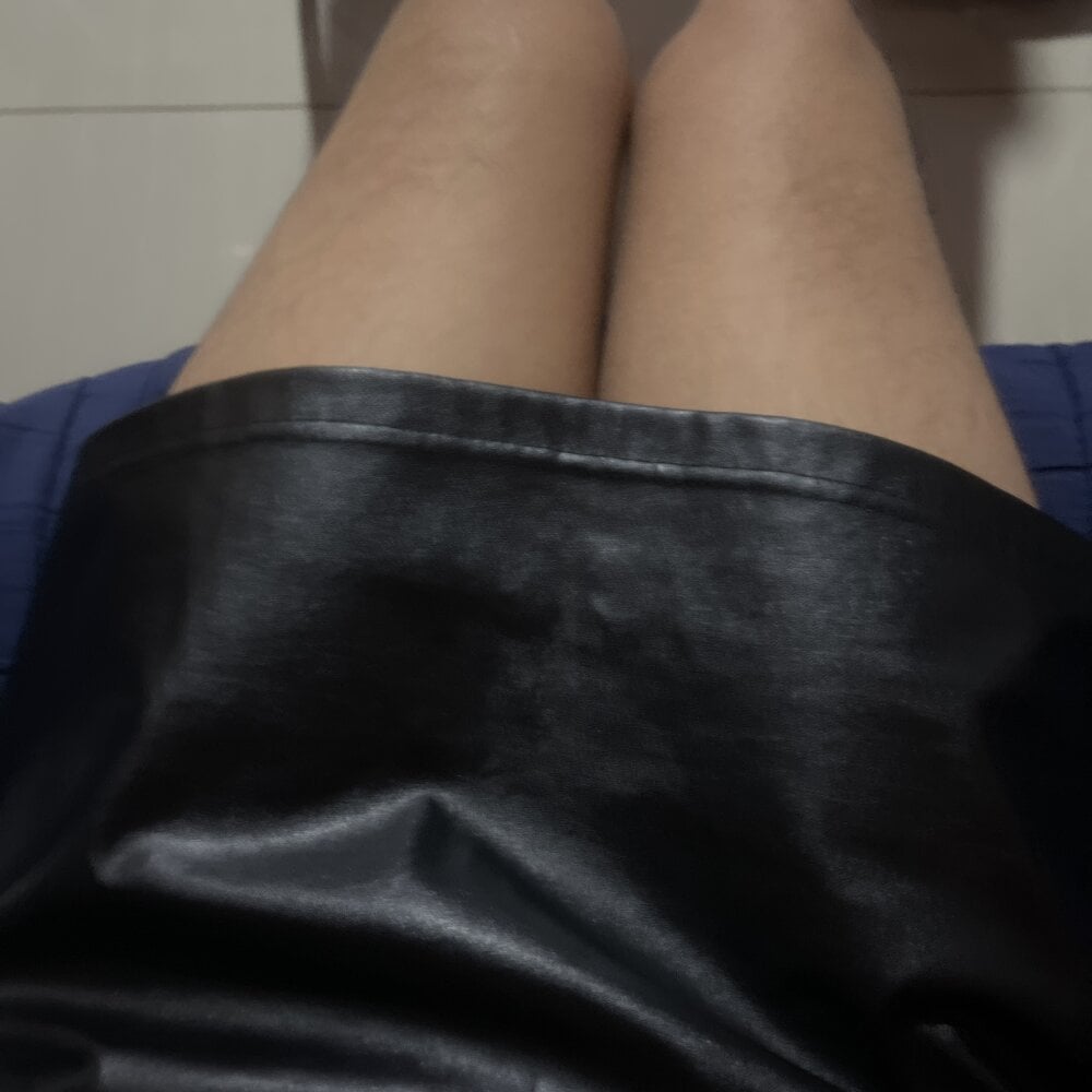 sissy-tiffanny Chat XXX offline