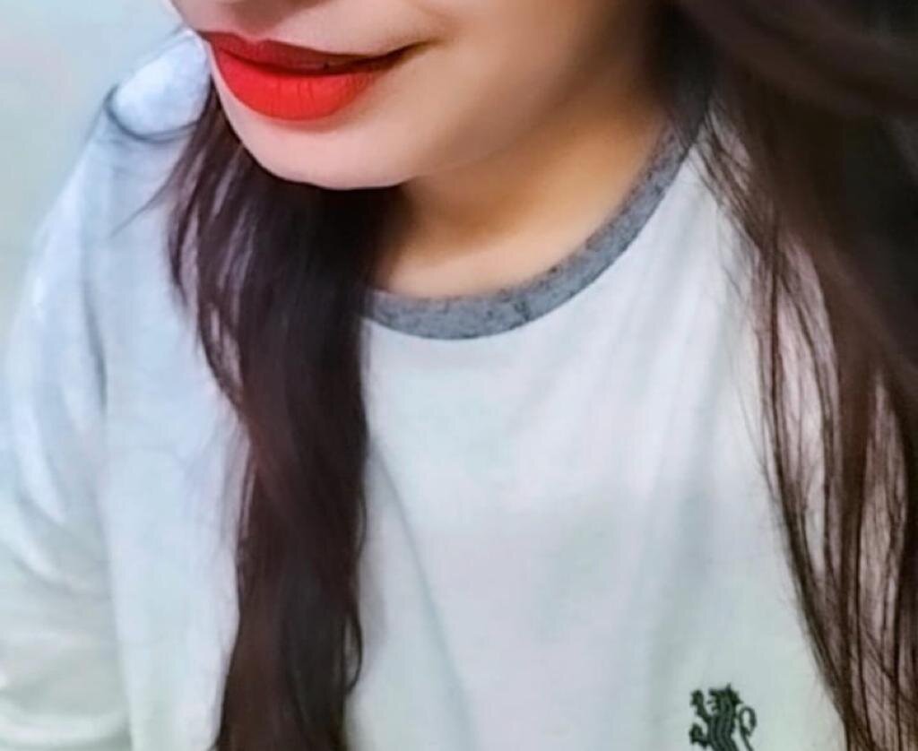 Horny_Laila