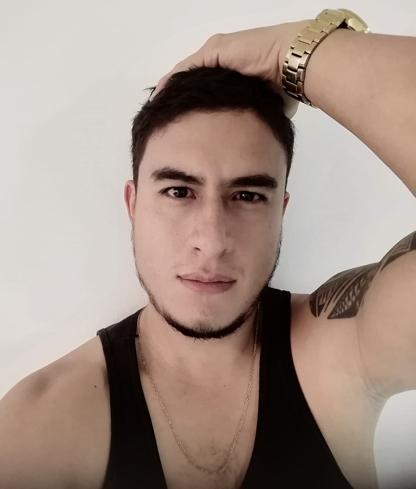 Tom_Hard_