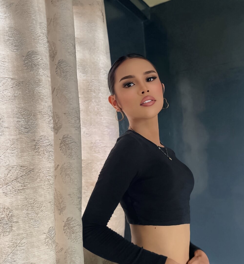 Sexy_naughttyVerss's most recent online preview