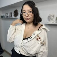 MaeGambee's Offline Chat Room