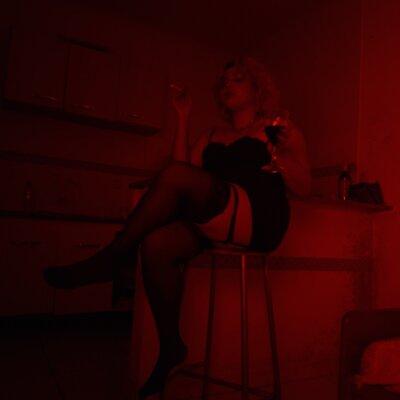 nymph3t4m1ne private show
