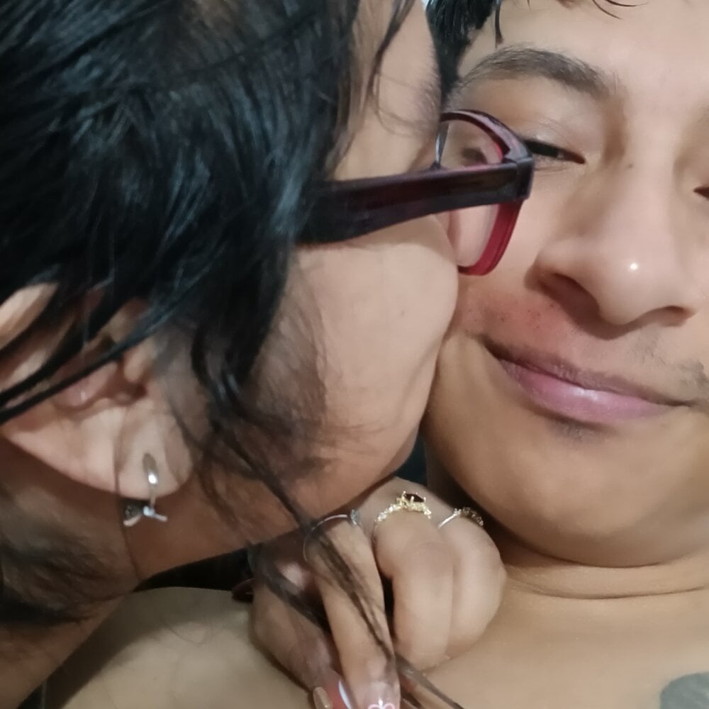 ninel_jeff's Offline XXX Chat