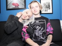 PiperAndBrad's Offline Chat Room