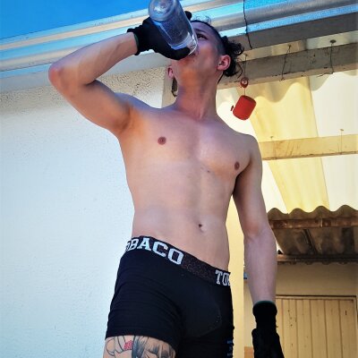 DEMIAN_MORIGSTAR 🖖 live nude chat