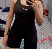 yours_monisha's Offline Chat Room