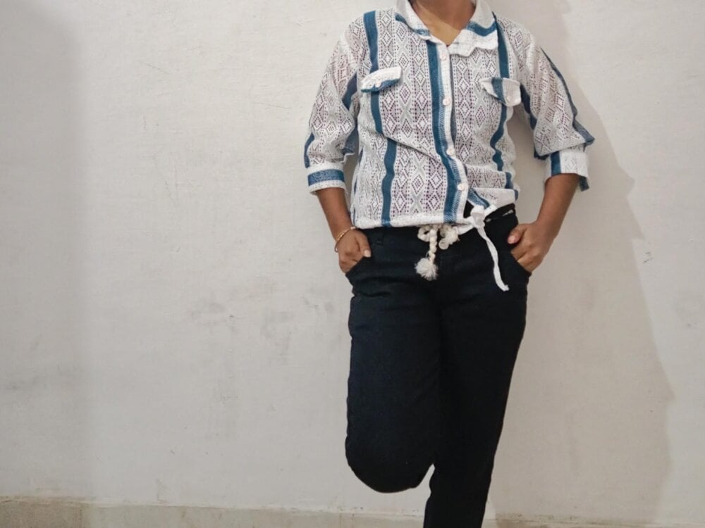 Priya6strip profile