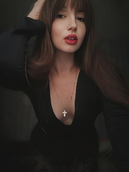 VioletKorineck's Offline XXX Chat