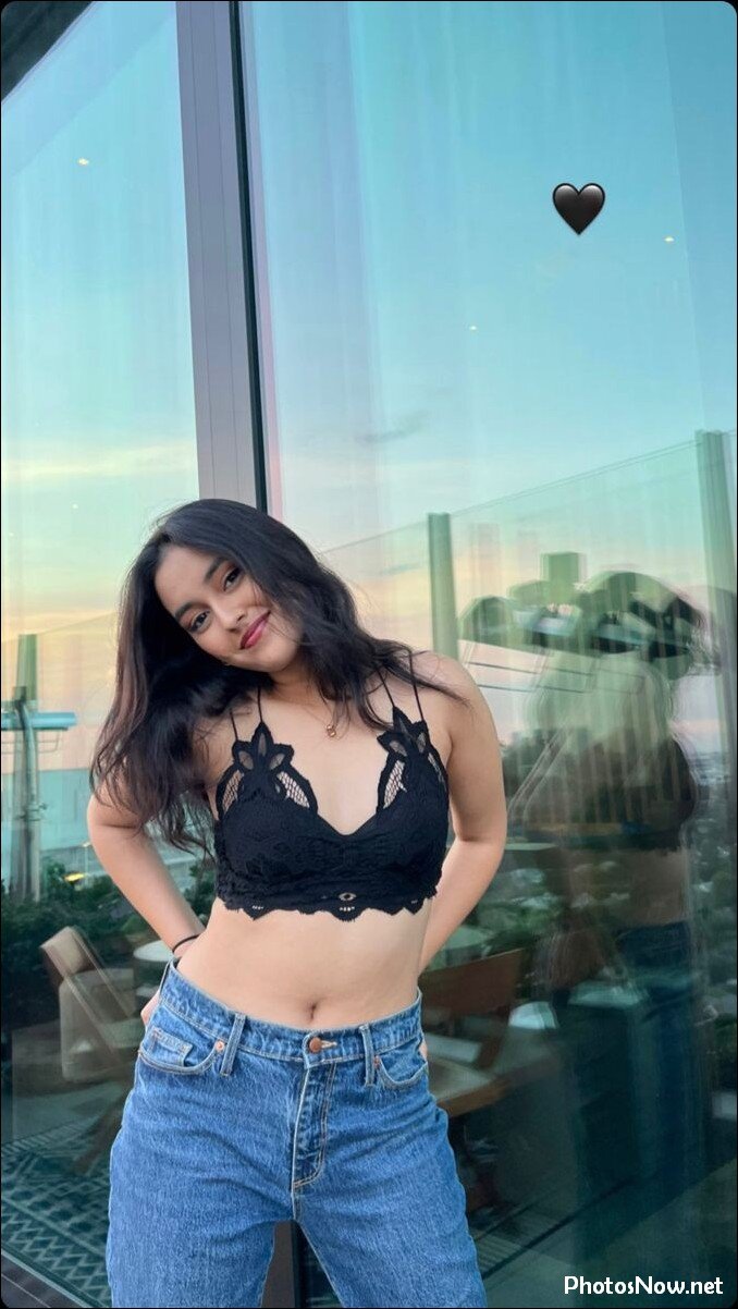 Ritika_Thakurr
