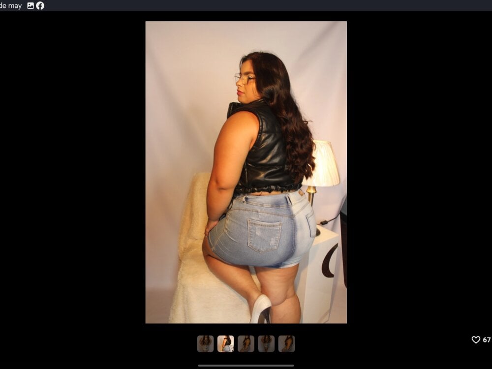 cristal-miller webcam profile - Egyptian