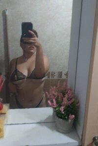 zahra_winter01's Offline XXX Chat