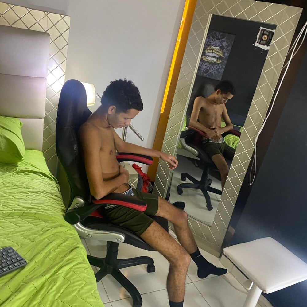tonny_23cm_