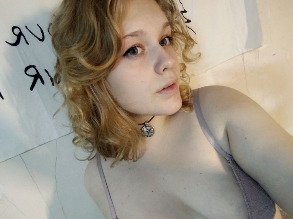 cam-performer.com cleovixes livesex profile in ocean-of-pleasure cams