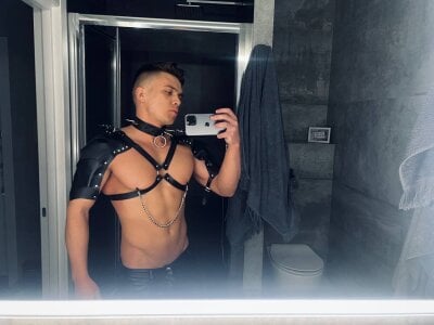 SultryAndrewww - Stripchat Lovense Cam2cam Deepthroat Boy 