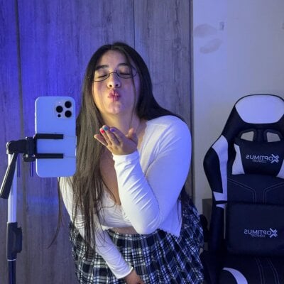 vaneelee on StripChat