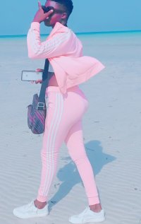 littlebigbootyprincessxxx's Offline Chat Room